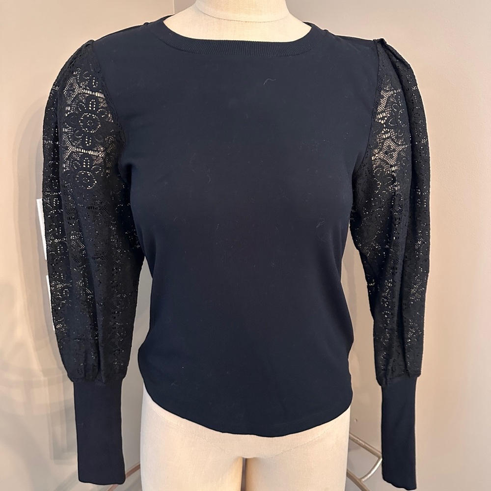 Evereve Black Lace Sleeve Long Sleeve Top